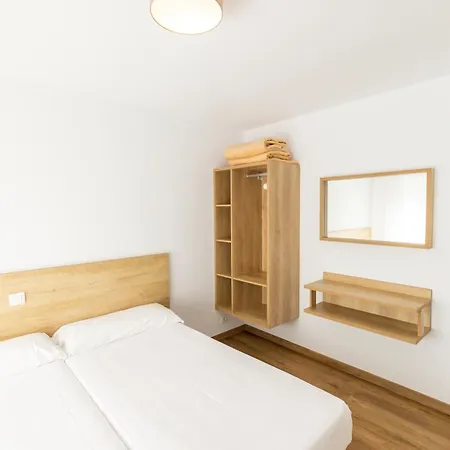 Apartamentos Regollera Premium Con Garaje Noja Exterior photo